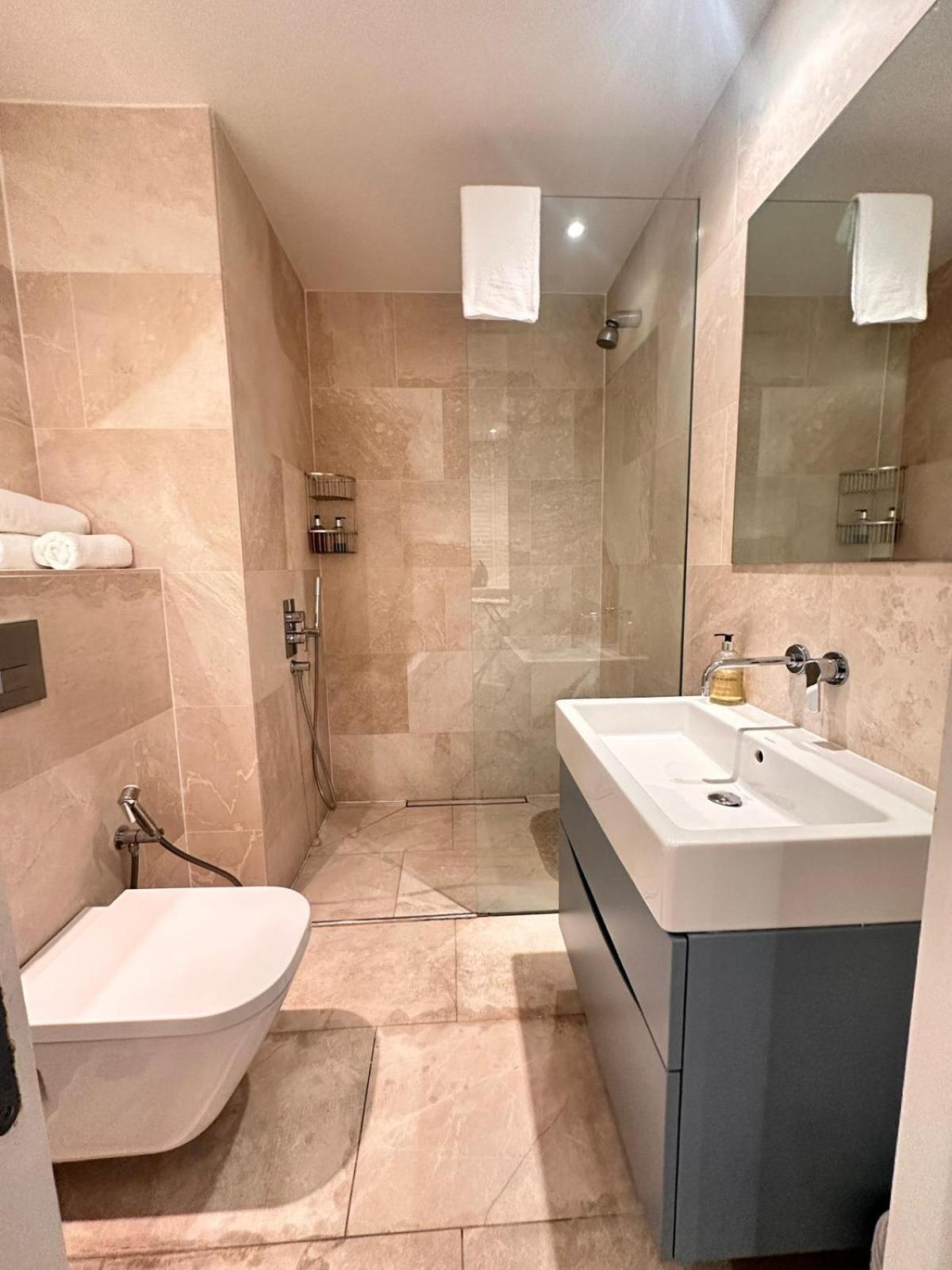Spacious Central London Flat - 2Bhk Экстерьер фото